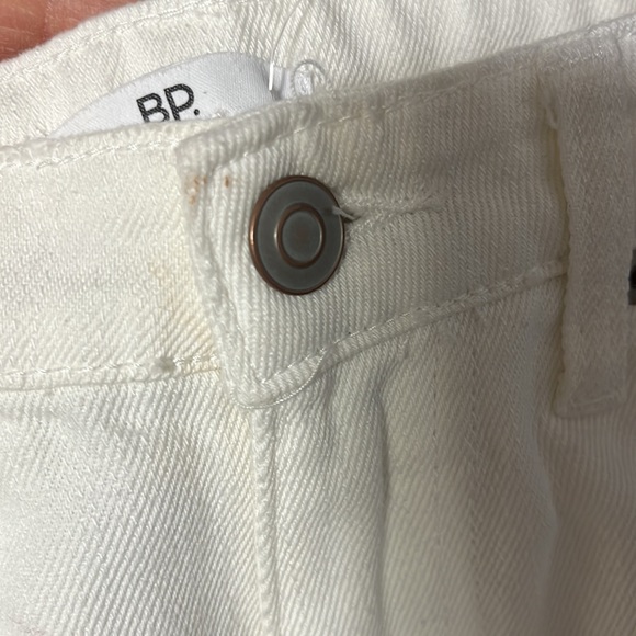 NWT BP White High Waist Distressed Mom Shorts Size 26 - Picture 5 of 10